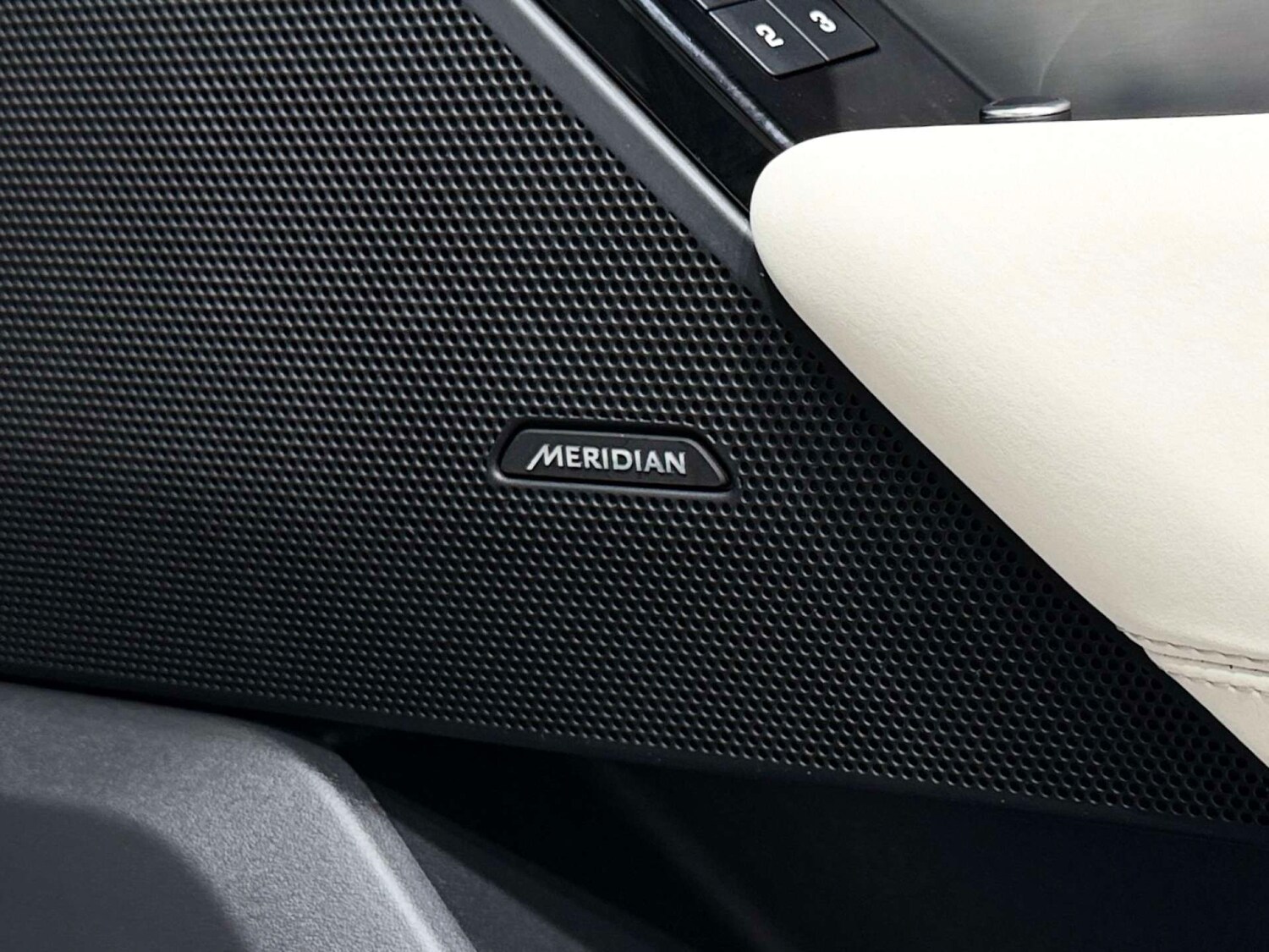 Used Land Rover Range Rover Velar 2022 for sale - 77833906: Photo 34