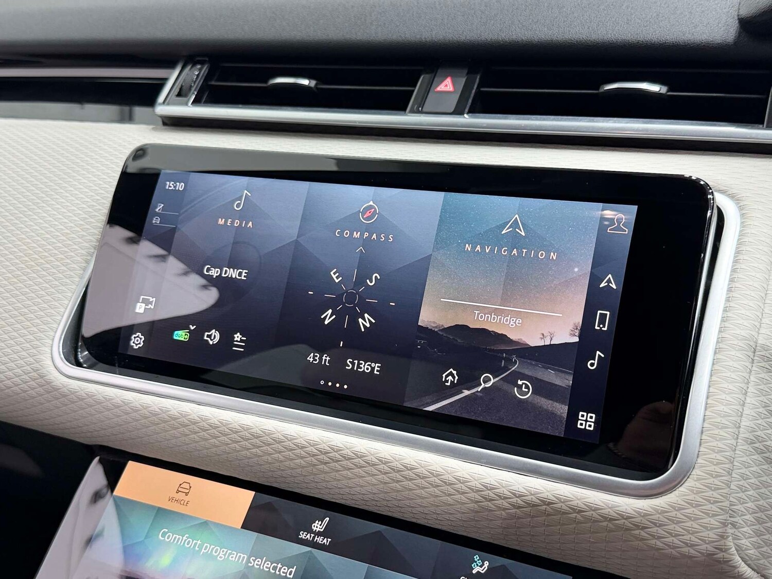 Used Land Rover Range Rover Velar 2022 for sale - 77833906: Photo 43