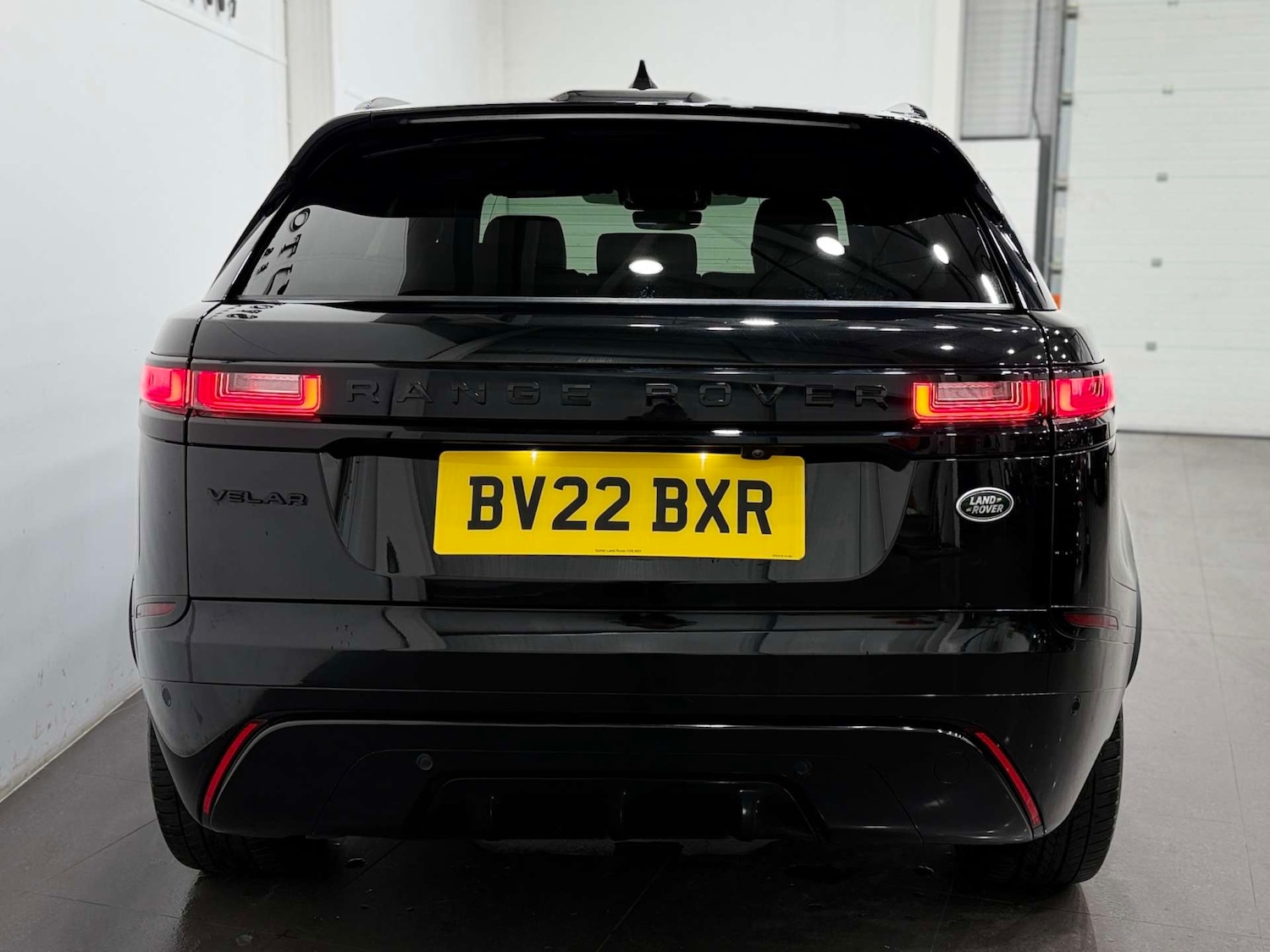 Used Land Rover Range Rover Velar 2022 for sale - 77833906: Photo 9