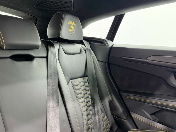 Used Lamborghini Urus 2023 for sale - 76330104: Photo 16