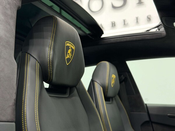 Used Lamborghini Urus 2023 for sale - 76330104: Photo 55