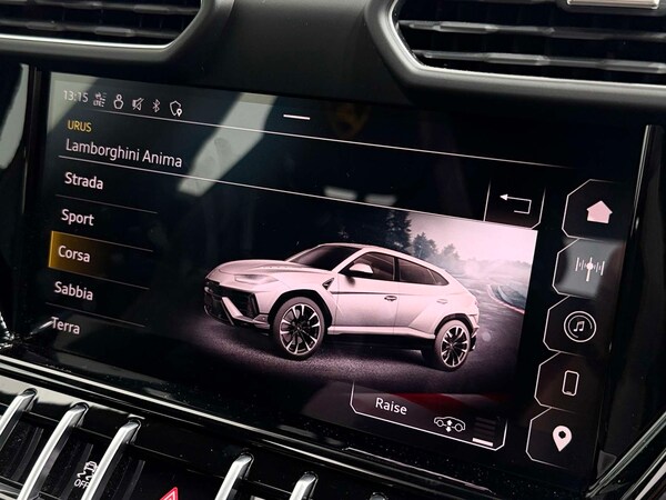 Used Lamborghini Urus 2023 for sale - 76330104: Photo 73