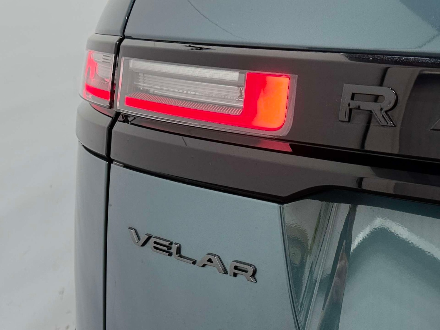 Used Land Rover Range Rover Velar 2025 for sale - 77833915: Photo 28