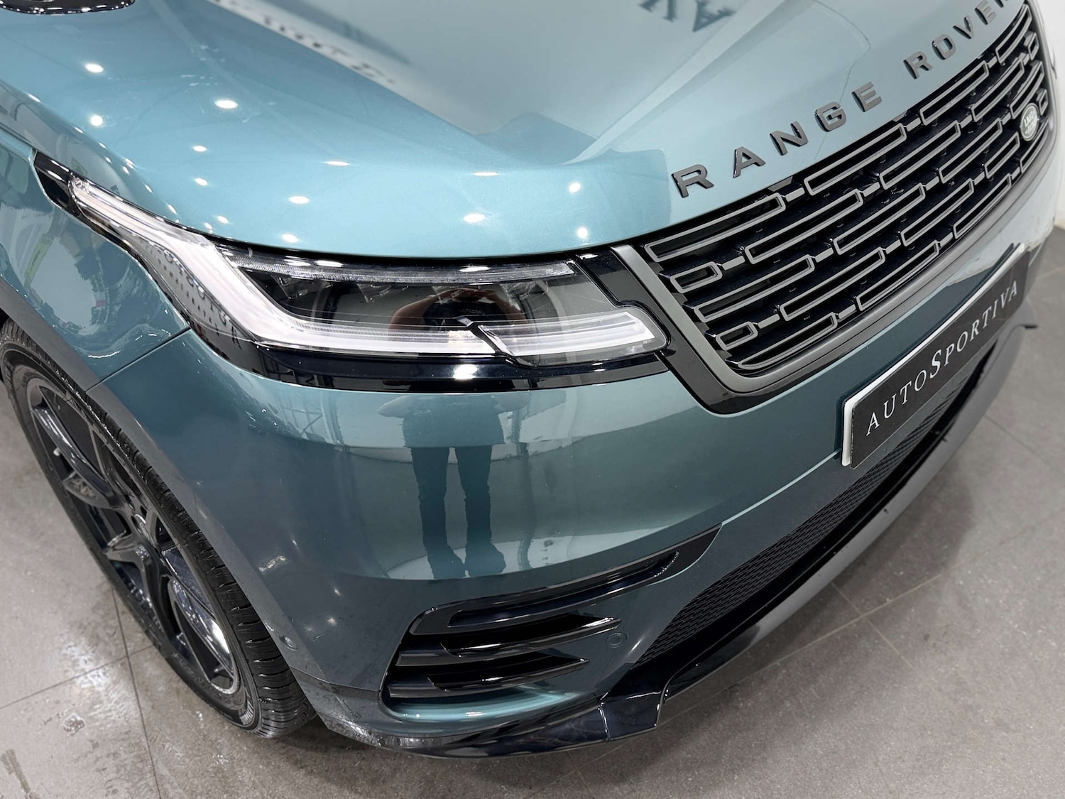Used Land Rover Range Rover Velar 2025 for sale - 77833915: Photo 33