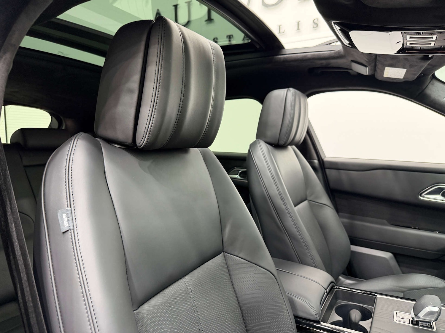 Used Land Rover Range Rover Velar 2025 for sale - 77833915: Photo 39