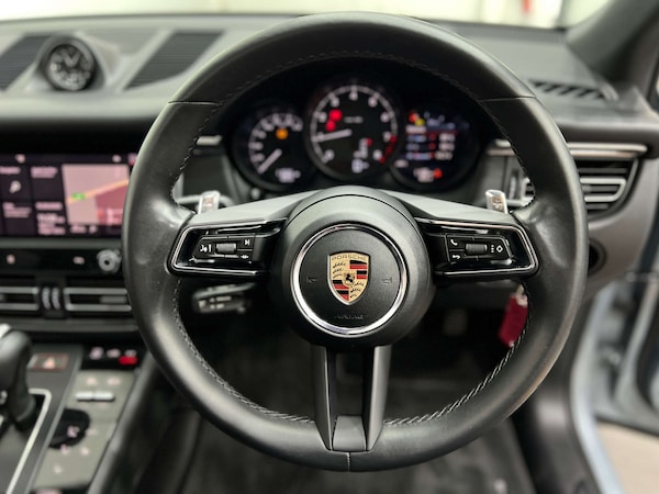 Used Porsche Macan 2021 for sale - 75585876: Photo 16