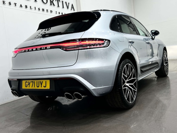 Used Porsche Macan 2021 for sale - 75585876: Photo 34