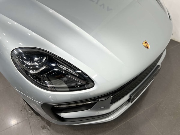 Used Porsche Macan 2021 for sale - 75585876: Photo 35