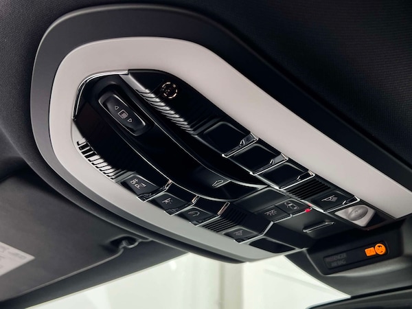 Used Porsche Macan 2021 for sale - 75585876: Photo 43