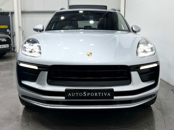 Used Porsche Macan 2021 for sale - 75585876: Photo 8