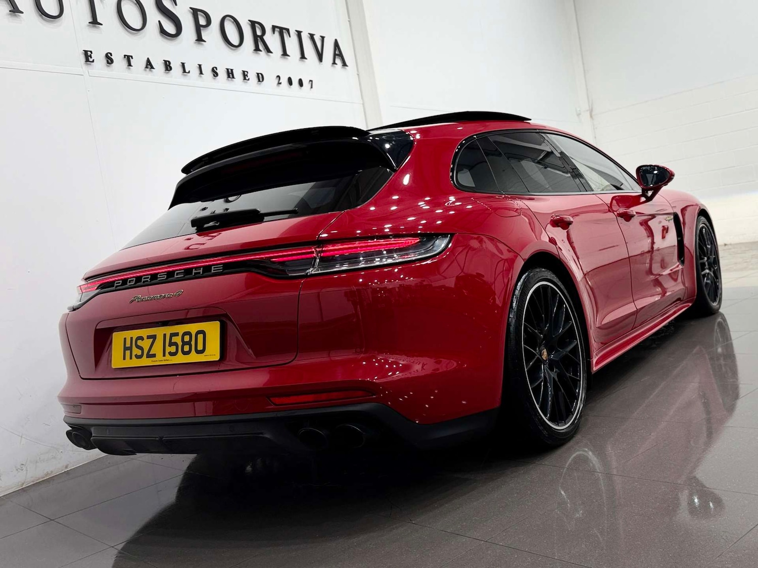 Used Porsche Panamera 2023 for sale - 76565676: Photo 30