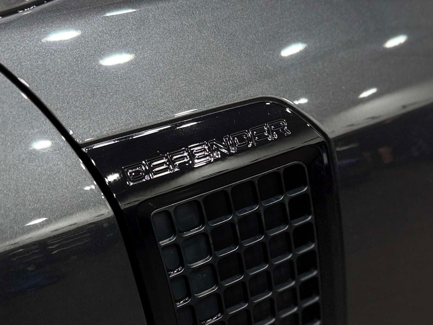 Used Land Rover Defender 2023 for sale - 77833950: Photo 33