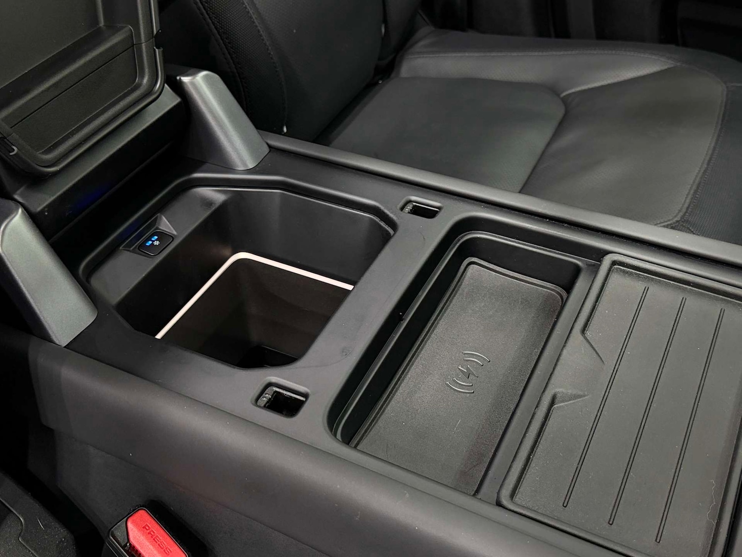 Used Land Rover Defender 2023 for sale - 77833950: Photo 42