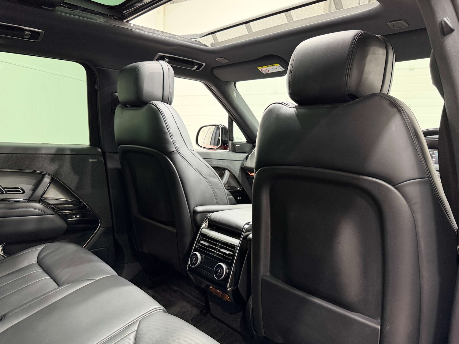 Used Land Rover Range Rover Sport 2024 for sale - 76735797: Photo 17