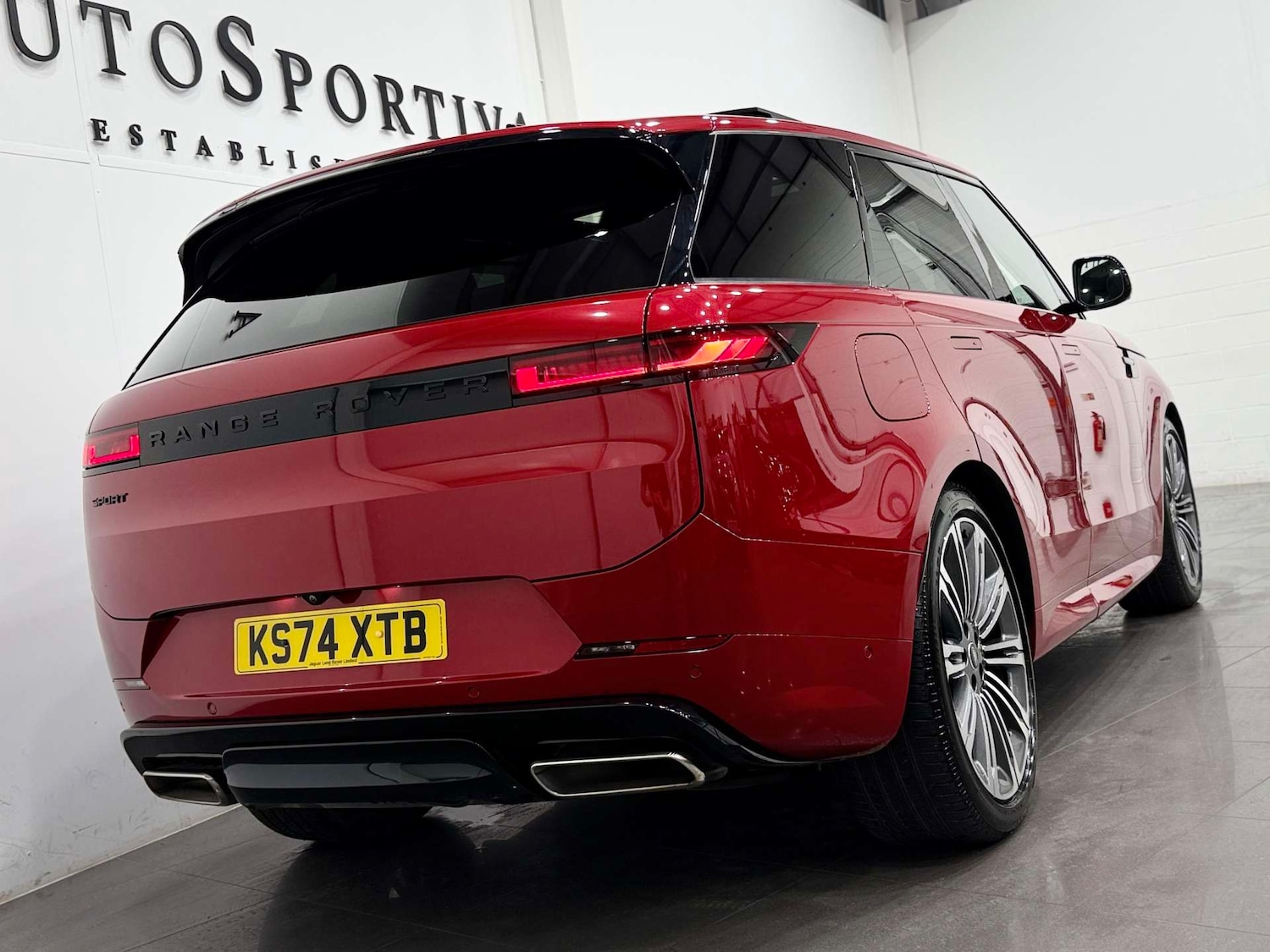 Used Land Rover Range Rover Sport 2024 for sale - 76735797: Photo 25