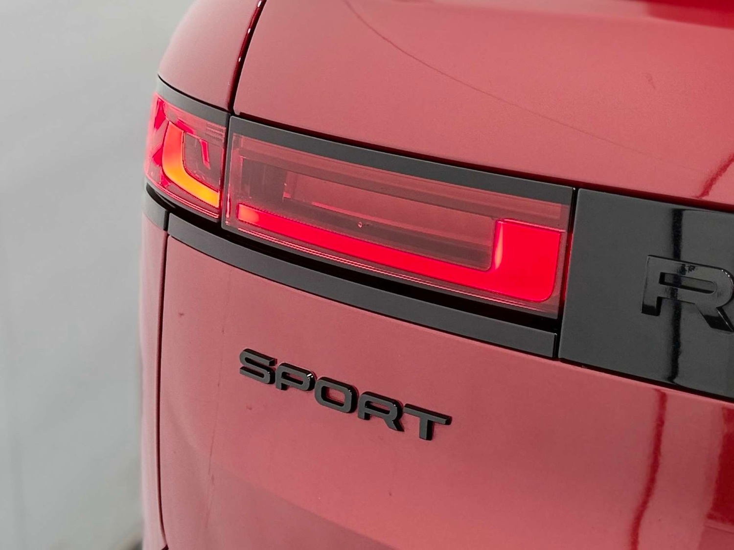 Used Land Rover Range Rover Sport 2024 for sale - 76735797: Photo 26