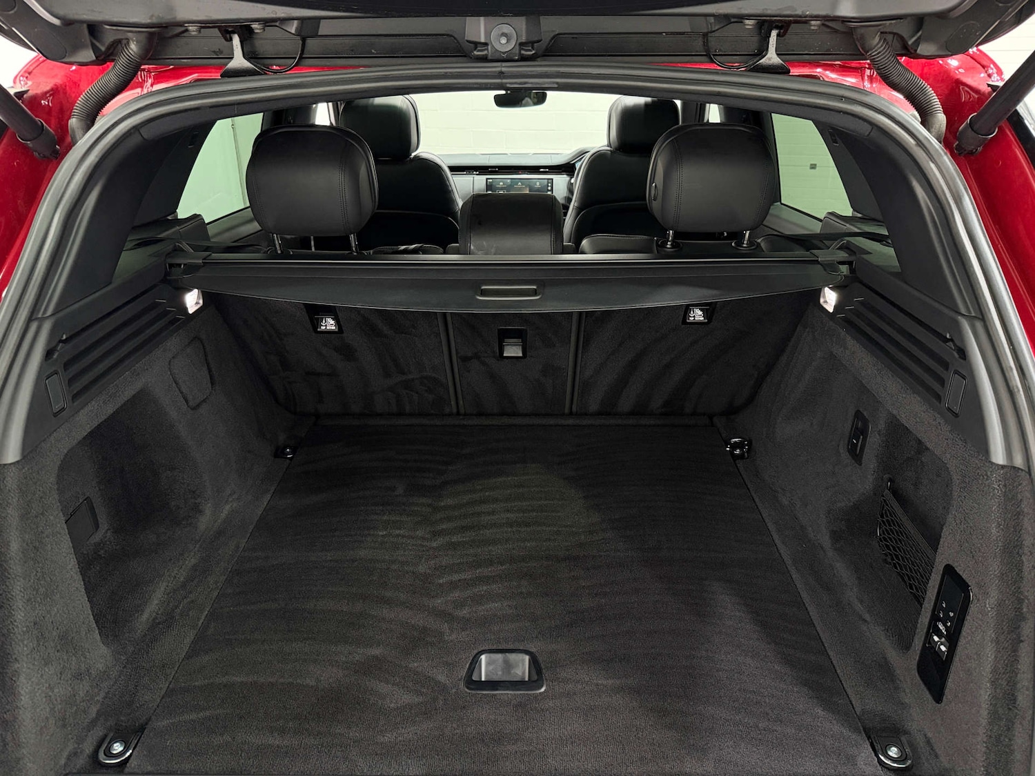 Used Land Rover Range Rover Sport 2024 for sale - 76735797: Photo 28