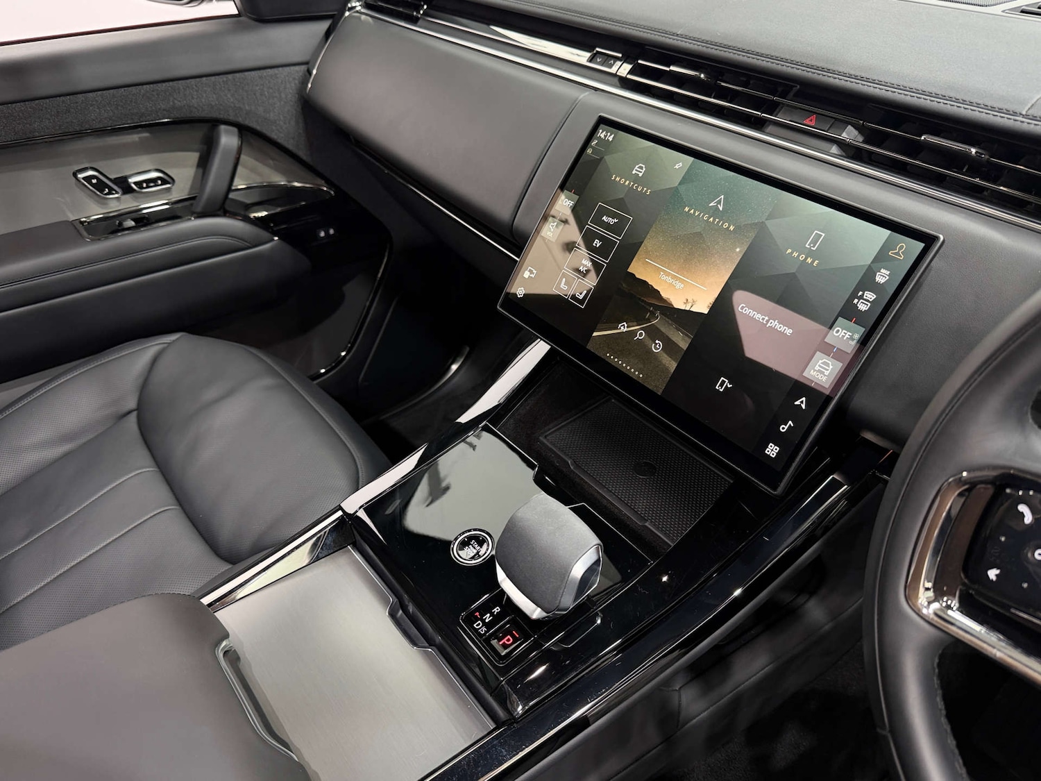 Used Land Rover Range Rover Sport 2024 for sale - 76735797: Photo 43