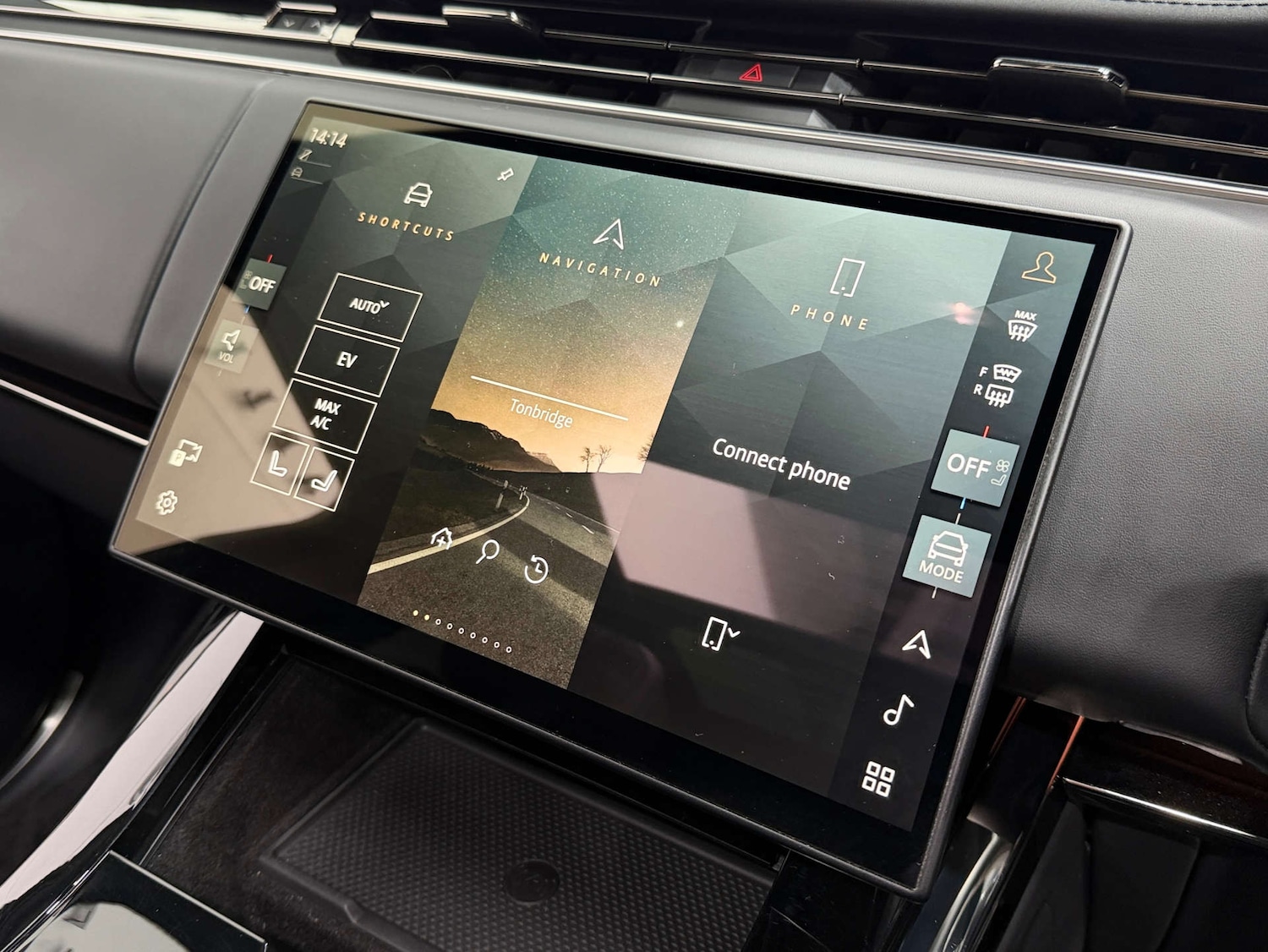 Used Land Rover Range Rover Sport 2024 for sale - 76735797: Photo 47