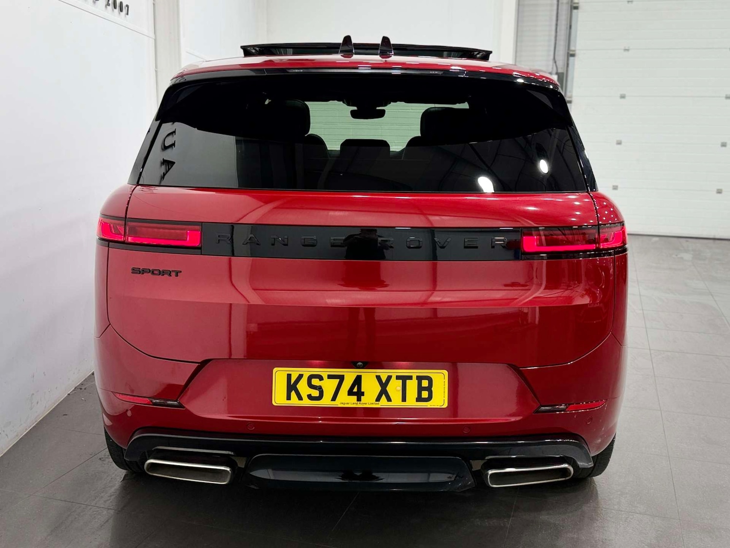 Used Land Rover Range Rover Sport 2024 for sale - 76735797: Photo 9