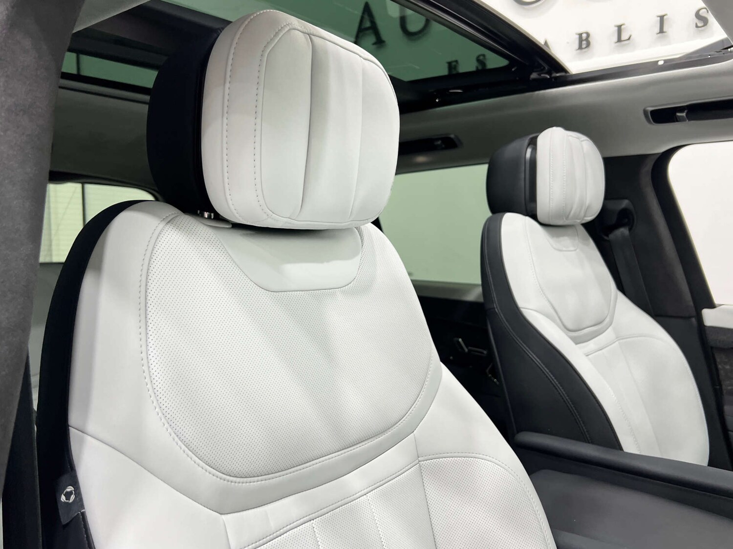 Used Land Rover Range Rover Sport 2023 for sale - 76600996: Photo 41