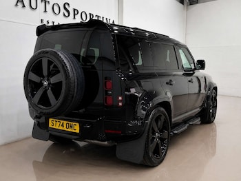 Used Land Rover Defender 2024 for sale - 79368746: Photo