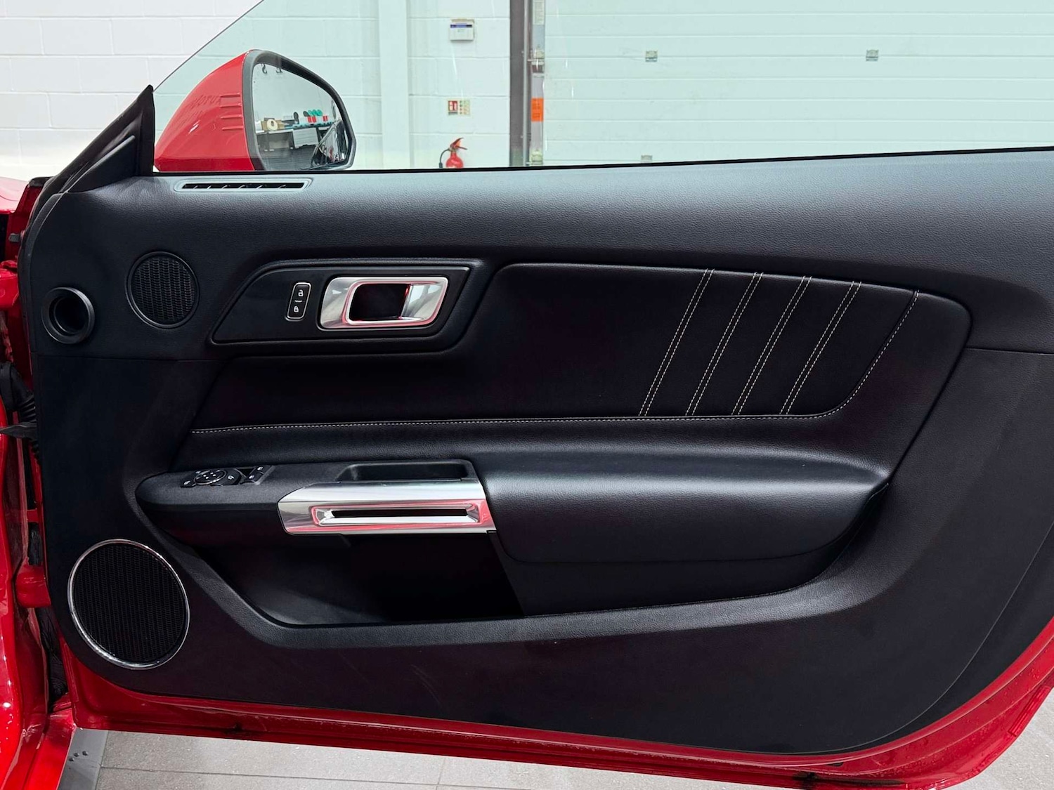 Used Ford Mustang 2023 for sale - 77833858: Photo 40