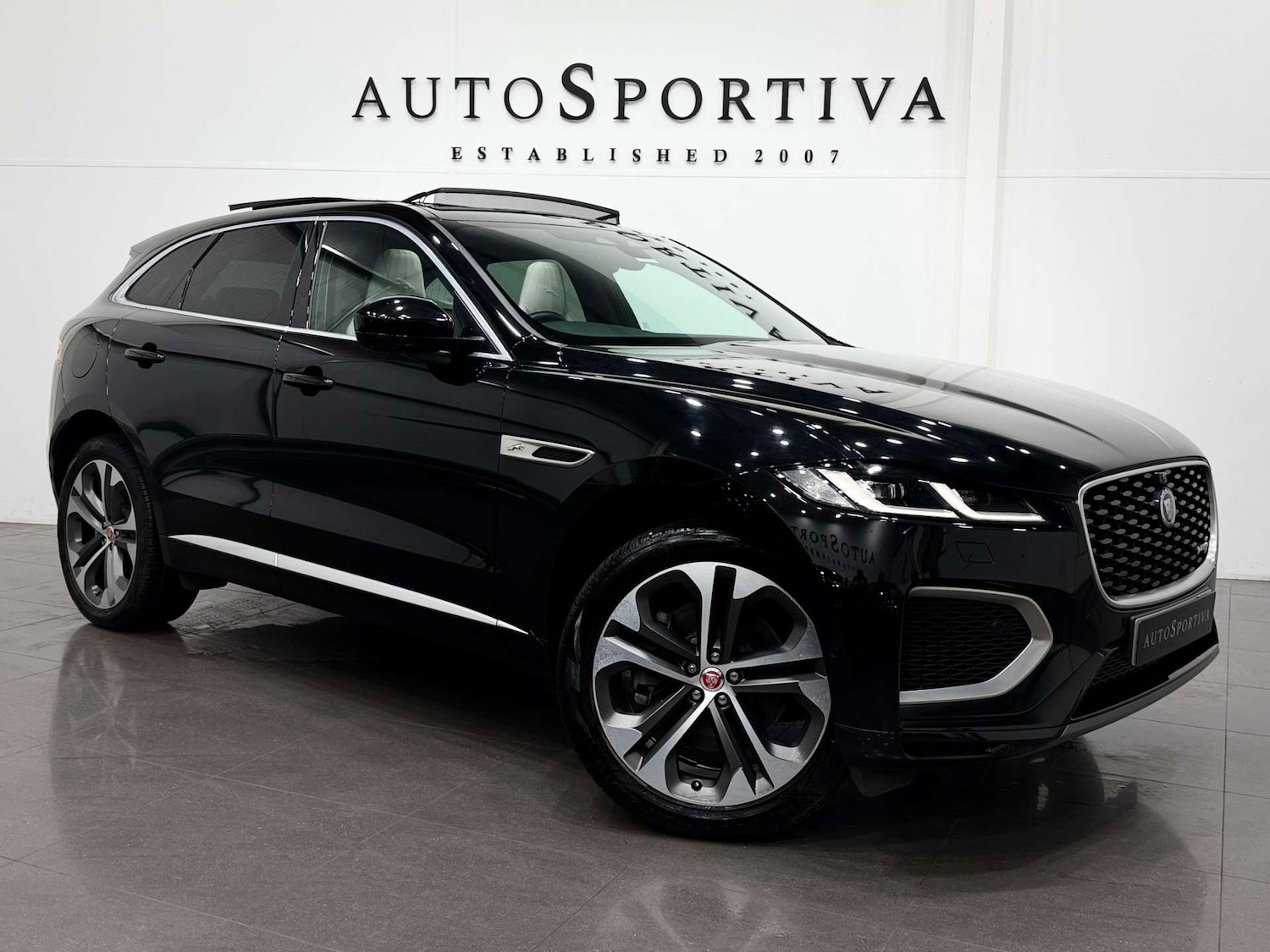 Used Jaguar F-Pace 2021 for sale - 76393375: Photo 1