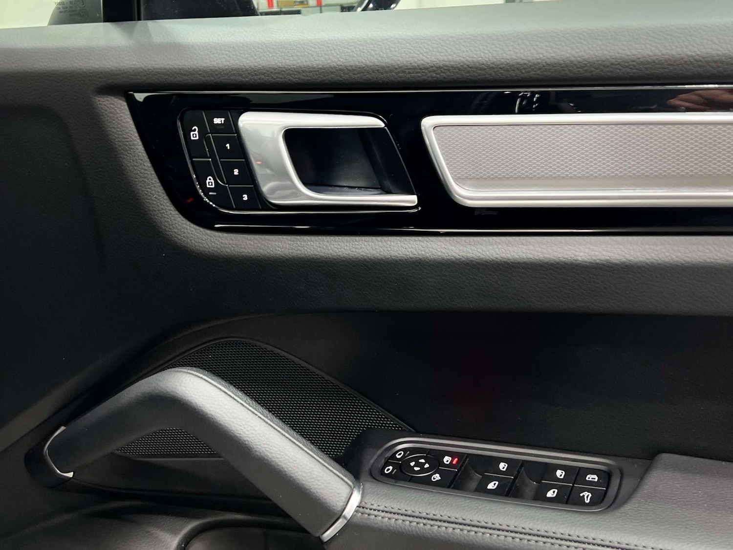 Used Porsche Cayenne 2022 for sale - 76277566: Photo 37