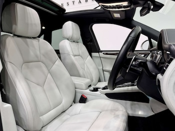 Used Porsche Macan 2022 for sale - 79009959: Photo