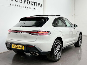 Used Porsche Macan 2022 for sale - 79009959: Photo