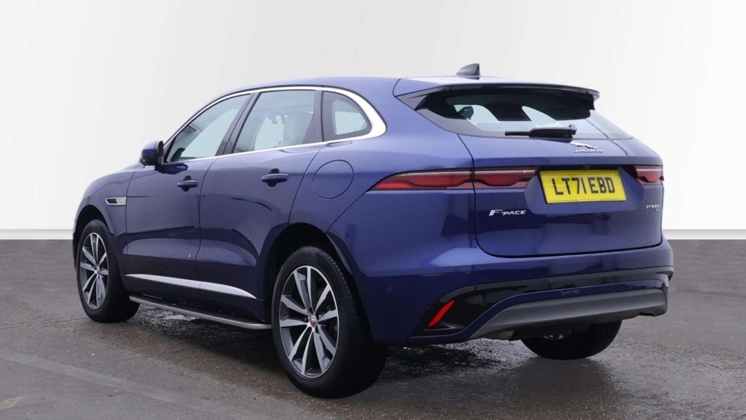 Used Jaguar F-Pace 2021 for sale - 76836470: Photo 4