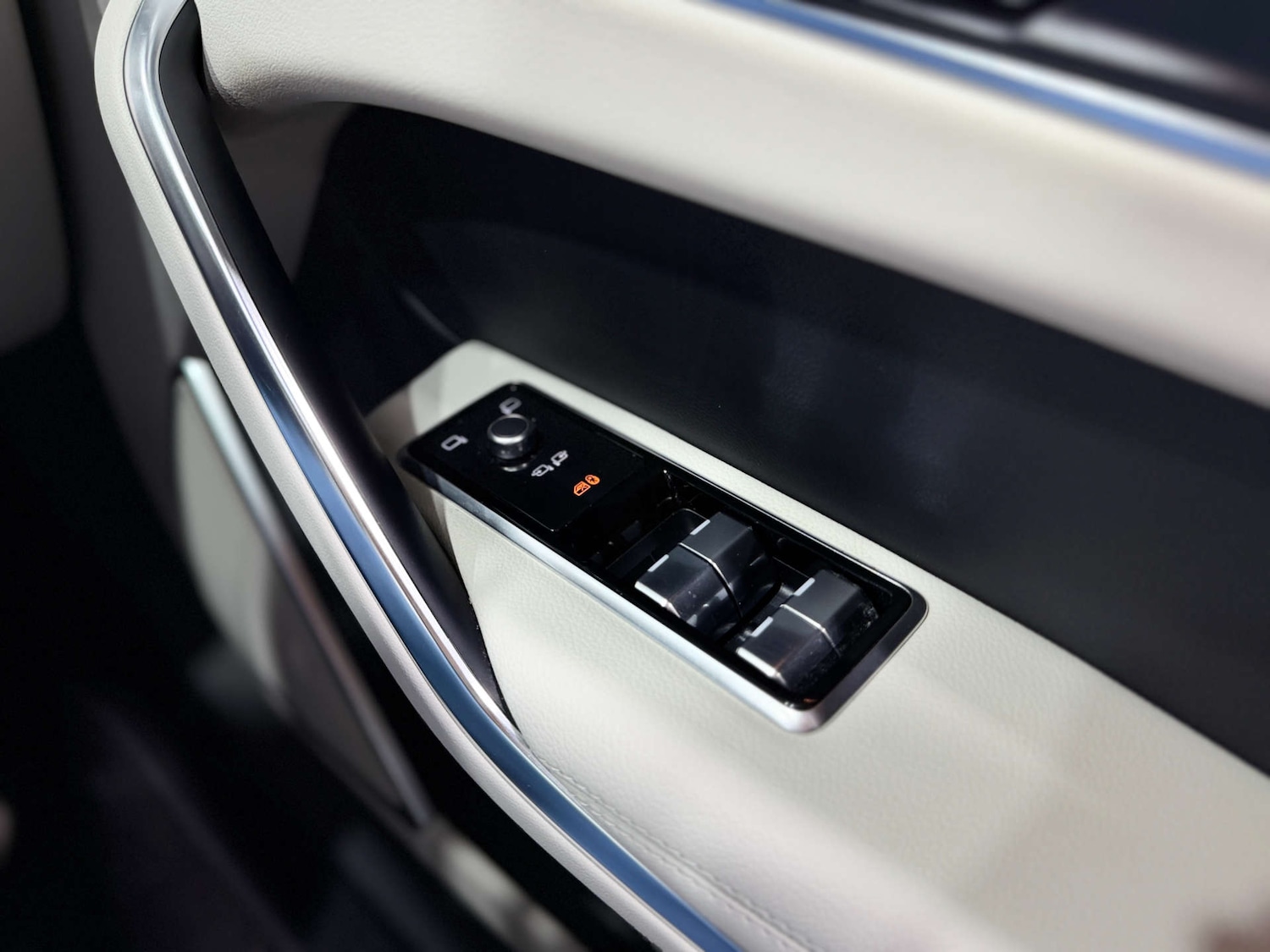 Used Jaguar F-Pace 2021 for sale - 76836470: Photo 46