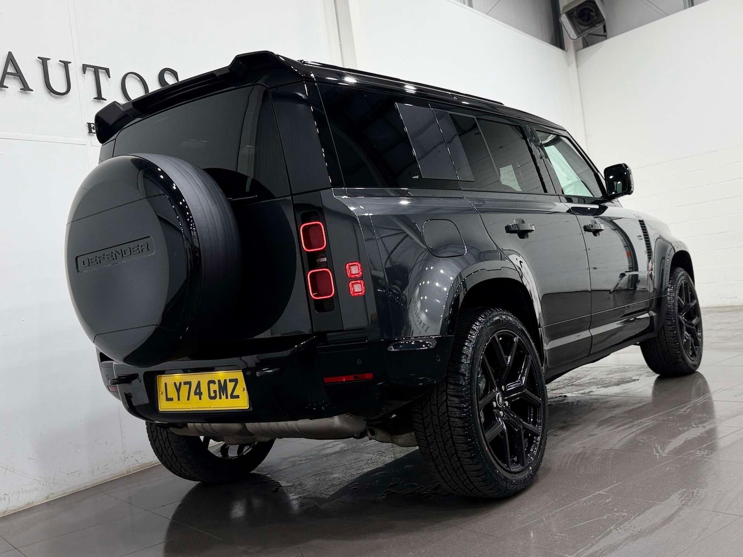 Used Land Rover Defender 2025 for sale - 77833961: Photo 24