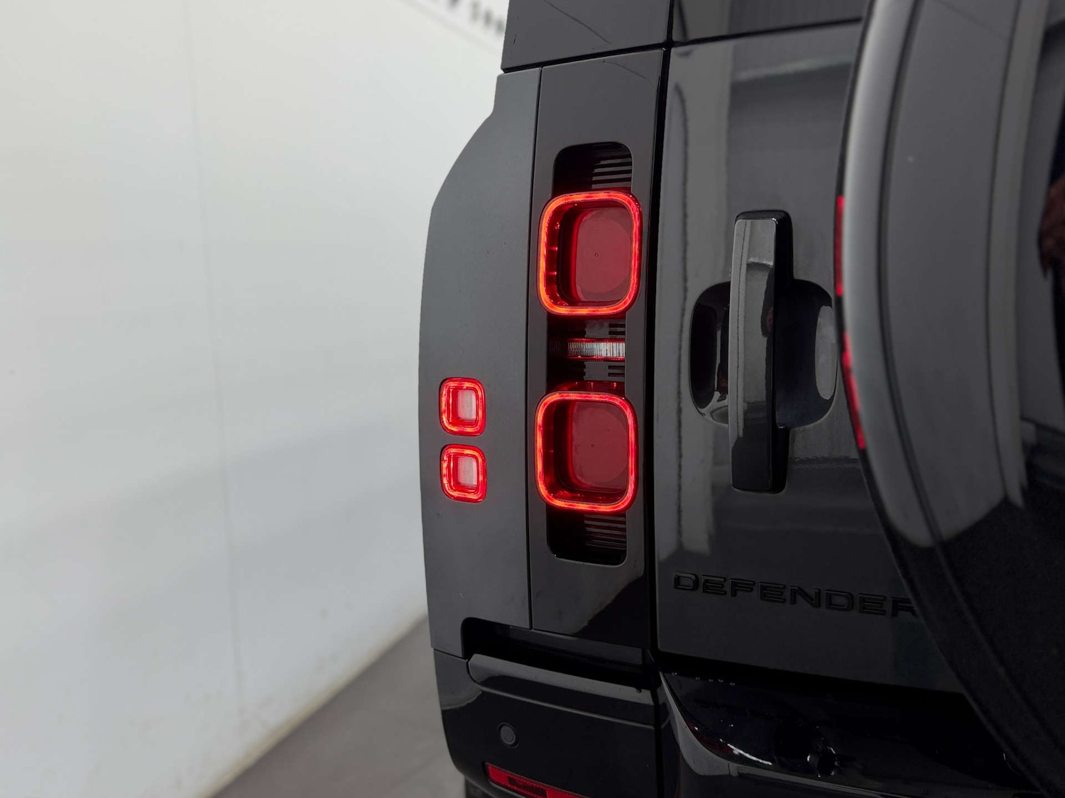 Used Land Rover Defender 2025 for sale - 77833961: Photo 33