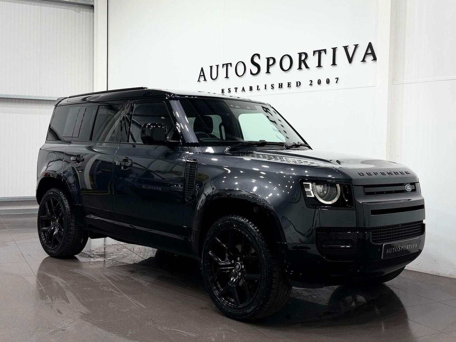 Used Land Rover Defender 2025 for sale - 77833961: Photo 8