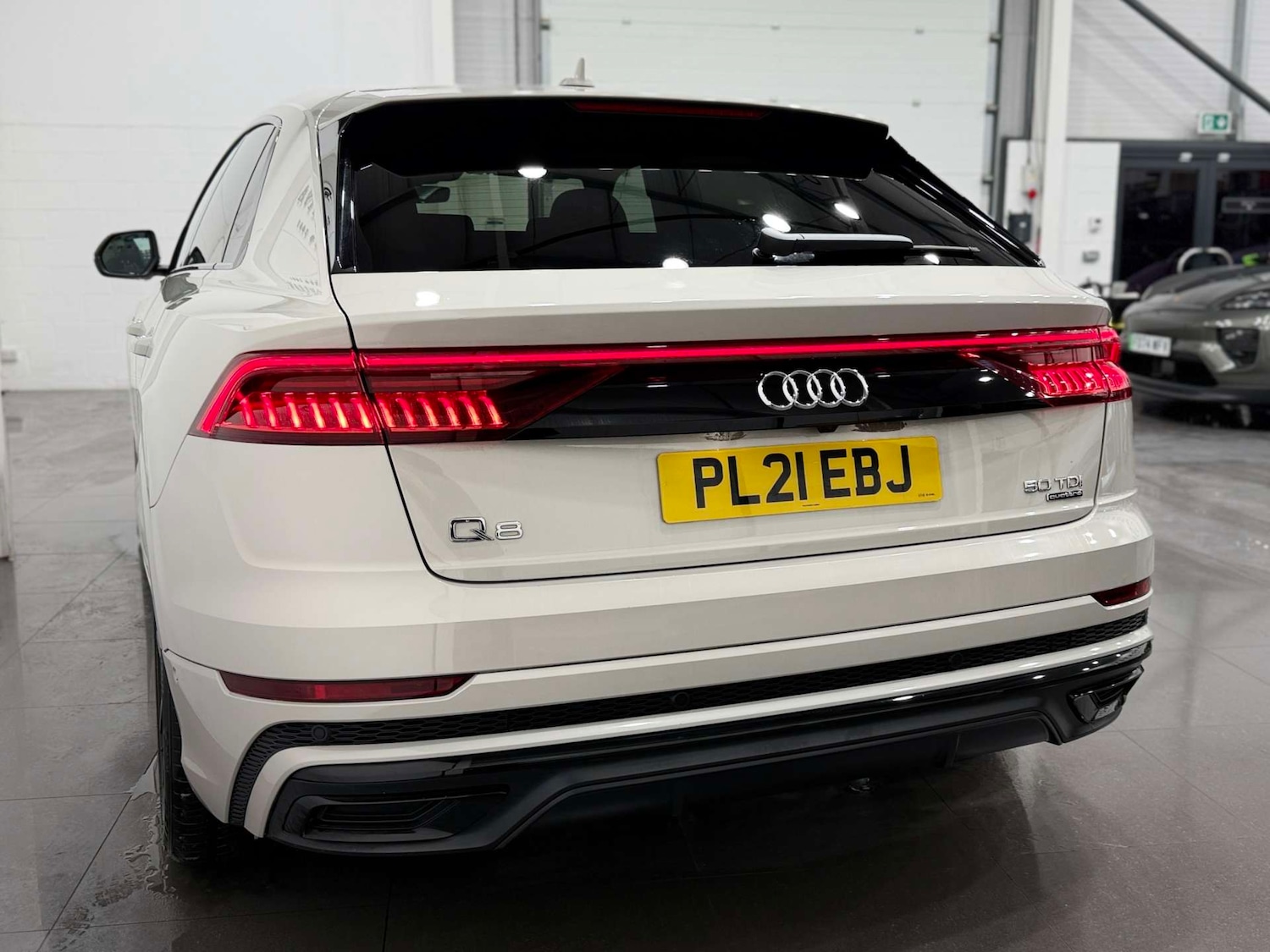 Used Audi Q8 2021 for sale - 77833868: Photo 11