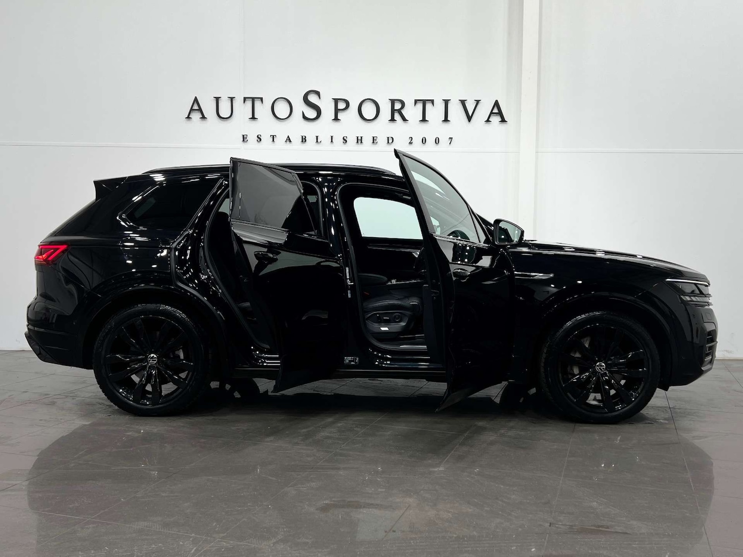 Used Volkswagen Touareg 2022 for sale - 76046390: Photo 15