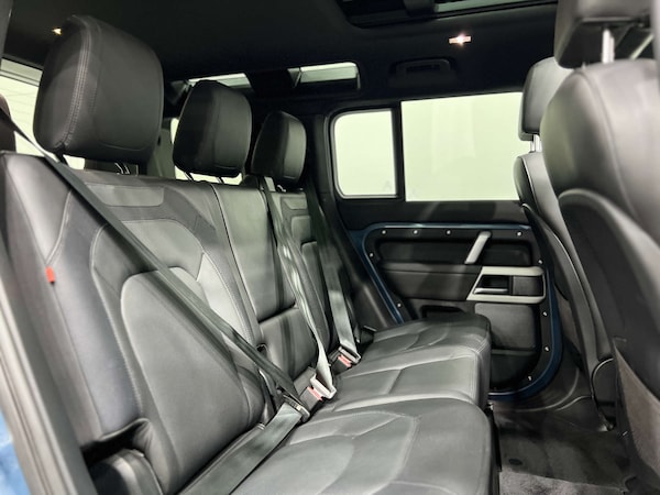 Used Land Rover Defender 2023 for sale - 76068149: Photo 18