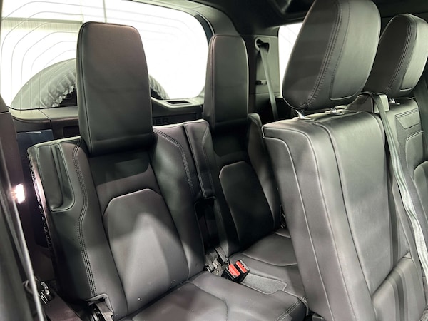 Used Land Rover Defender 2023 for sale - 76068149: Photo 20