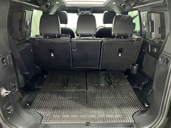 Used Land Rover Defender 2023 for sale - 76068149: Photo 21