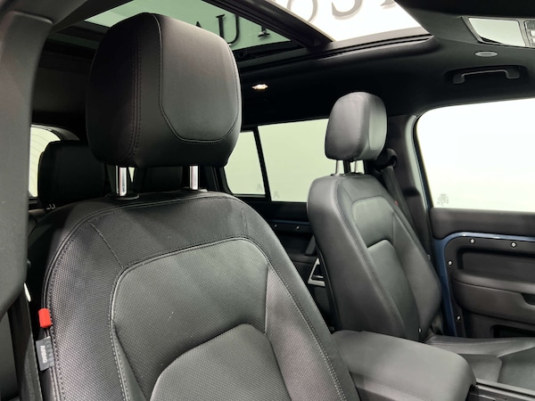 Used Land Rover Defender 2023 for sale - 76068149: Photo 35