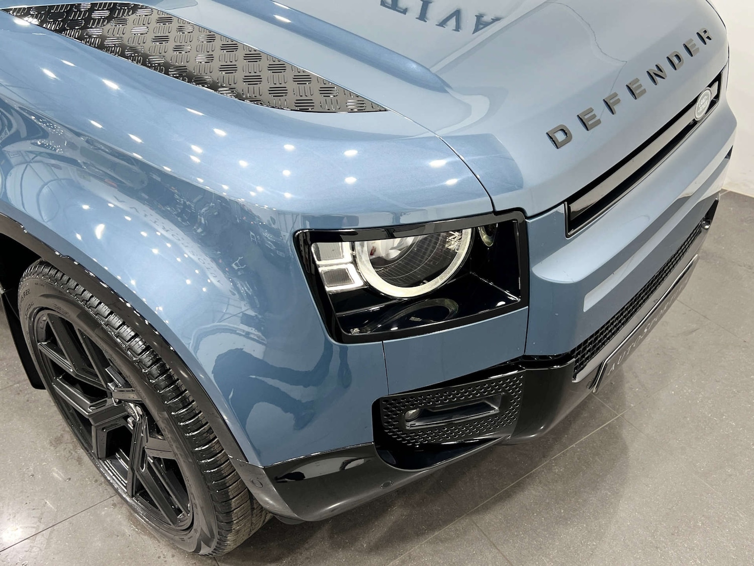 Used Land Rover Defender 2023 for sale - 76068149: Photo 36