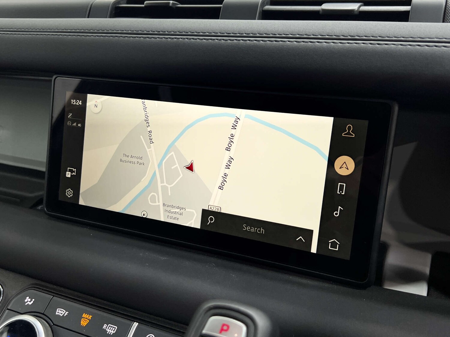 Used Land Rover Defender 2023 for sale - 76068149: Photo 47