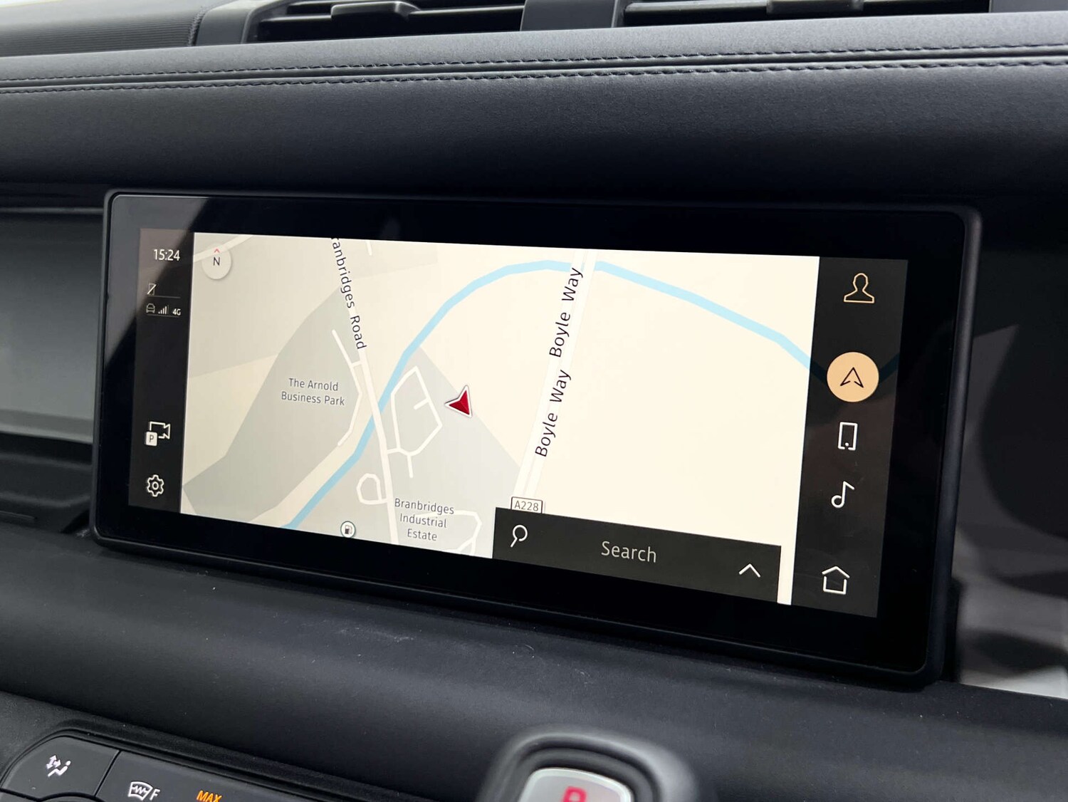 Used Land Rover Defender 2023 for sale - 76068149: Photo 50