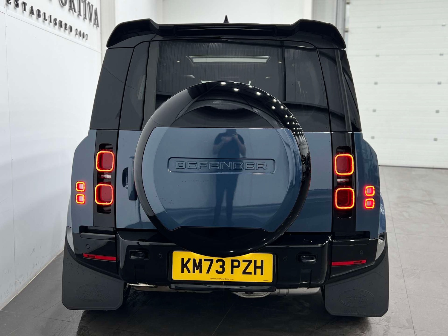 Used Land Rover Defender 2023 for sale - 76068149: Photo 9