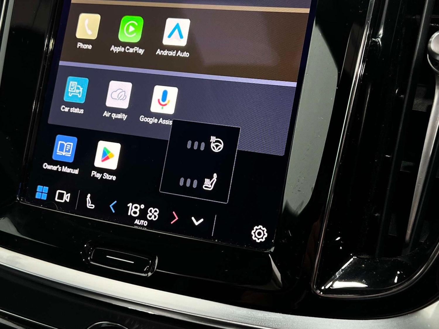 Used Volvo V60 2023 for sale - 77833842: Photo 40