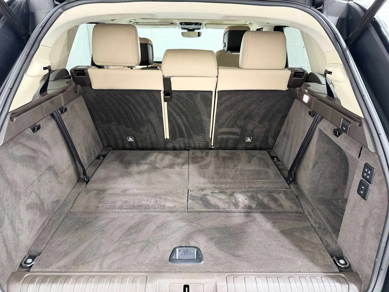 Used Land Rover Range Rover Sport 2022 for sale - 77833899: Photo 32