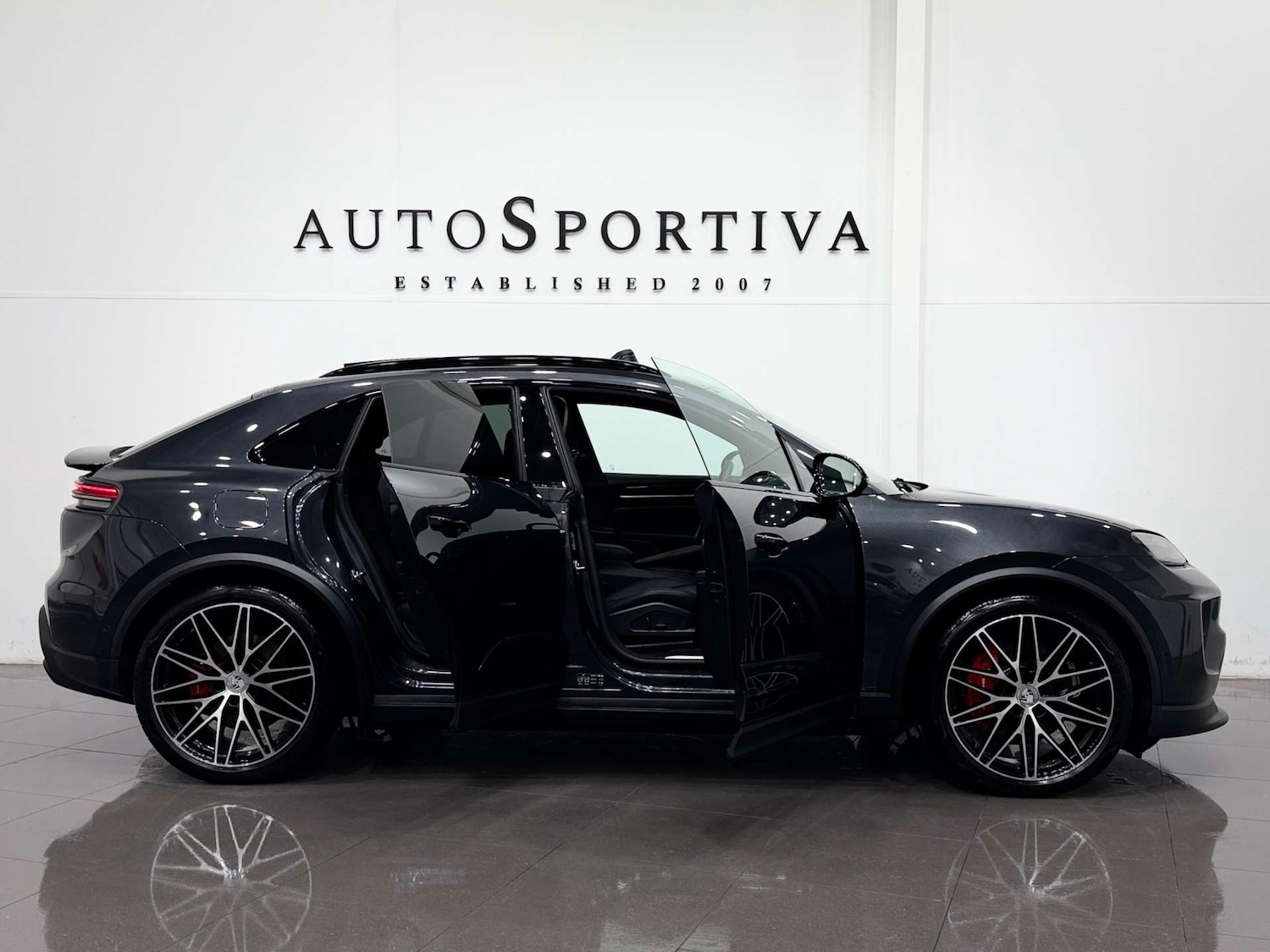 Used Porsche Macan 2024 for sale - 77833884: Photo 15