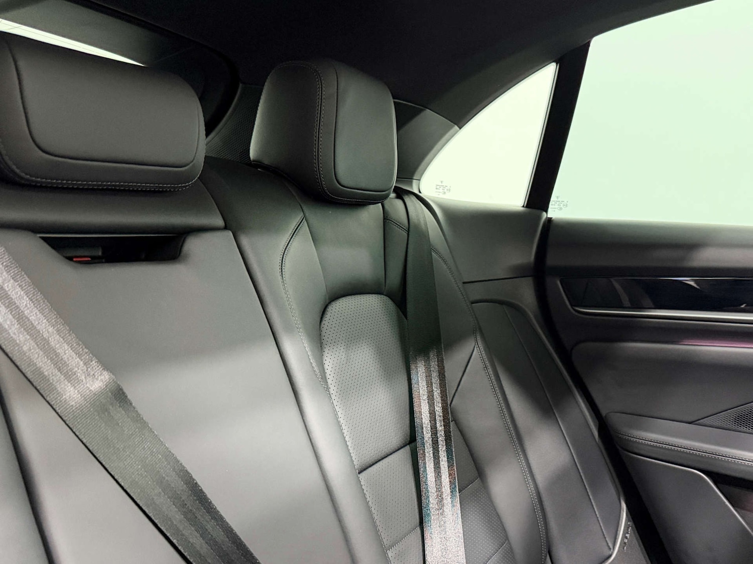 Used Porsche Macan 2024 for sale - 77833884: Photo 17